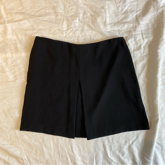 Brand new A-line Zara mini skirt. - Picture 2 of 6